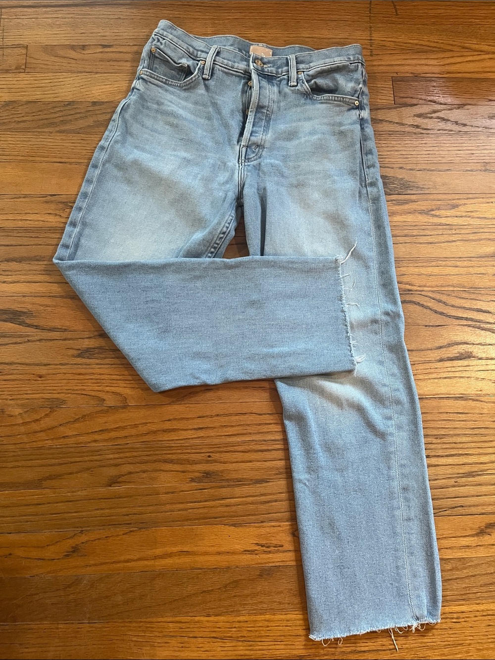 MOTHER Light Blue The Tomcat Fray ankle  kitty corner Jeans